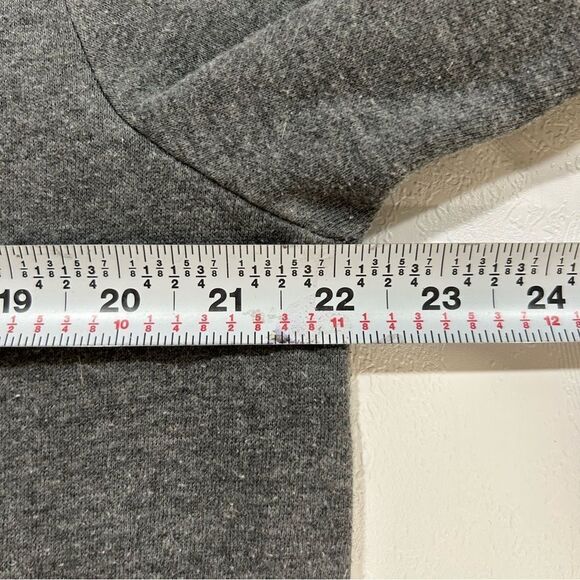 Mens Medium Skiing Sloth Ugly
Christmas Holiday Sweatshirt NWT
Runs Big Gray - Picture 5 of 8